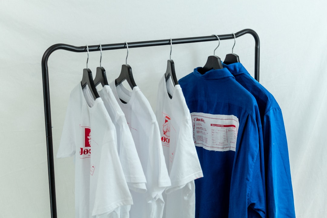 UOKiK bada inwestora Black Red White